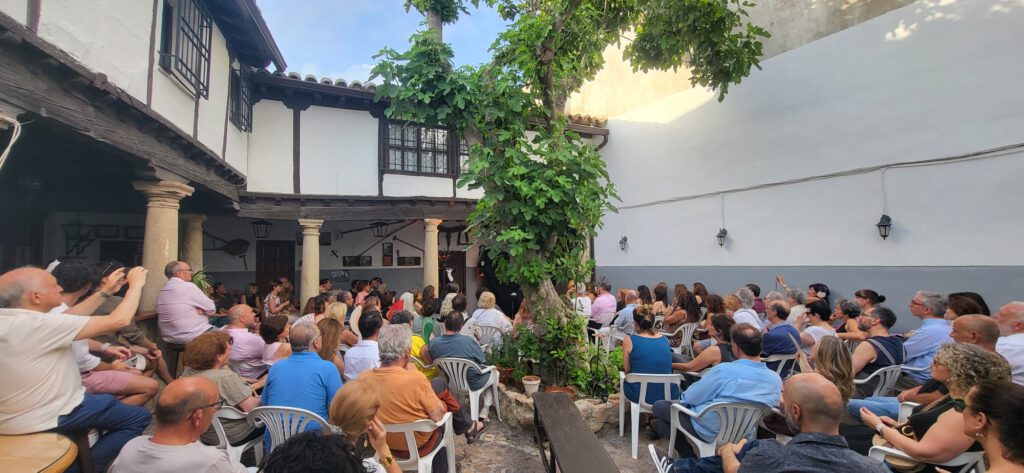 festival | entrepatios |teatro | Casa alquiler | Orgaz | Toledo | Casa Rural | alojamiento